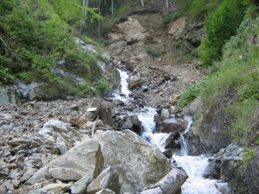 De la Cascada Scoruș - Vacanța 2017