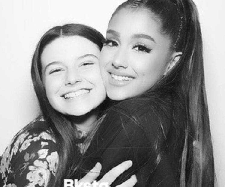 superthumb (17) - ariana - an