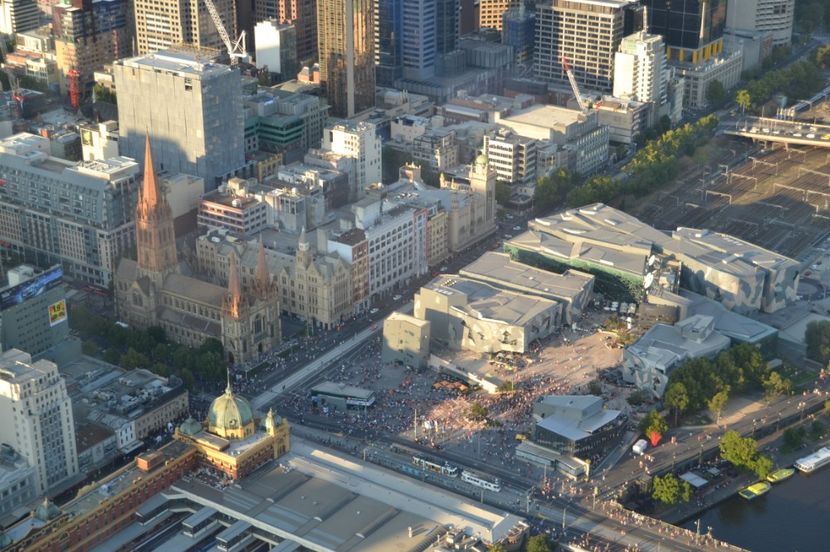  - Melbourne oras si Gradina Botanica Regala