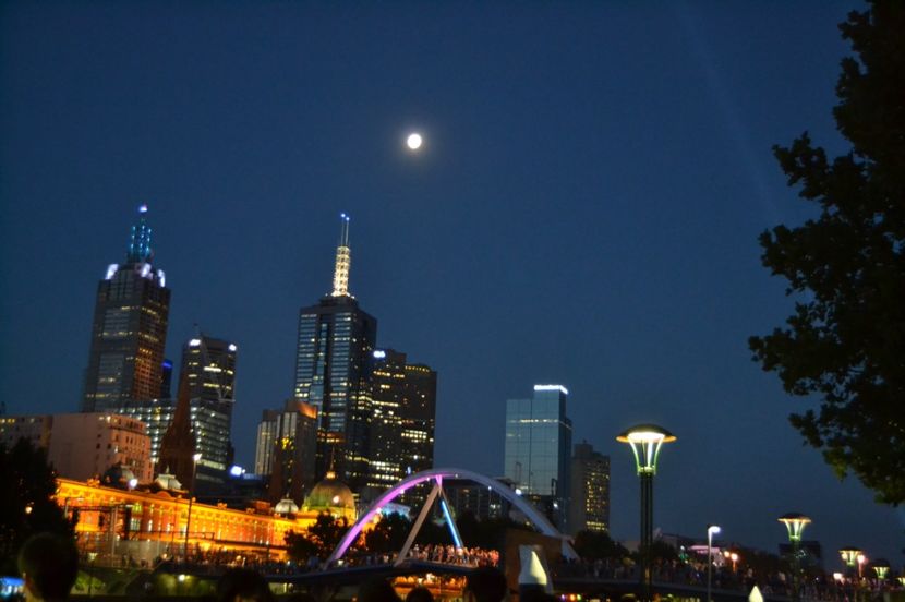  - Melbourne oras si Gradina Botanica Regala