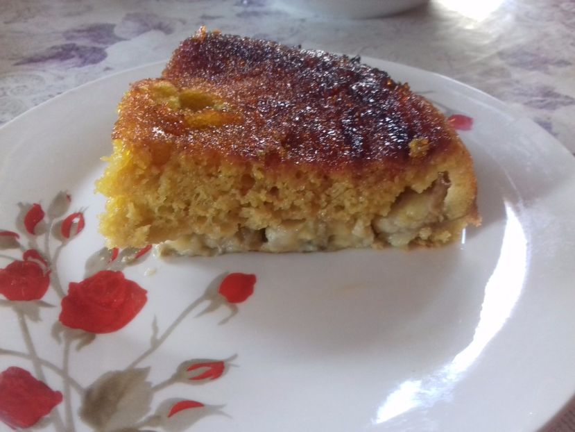Prăjitură răsturnată cu banane - Retete 1