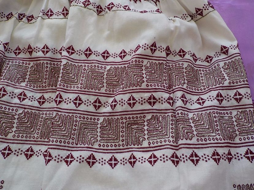  - colectie proprie de costume traditionale