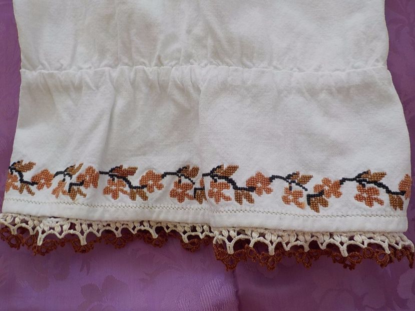  - colectie proprie de costume traditionale