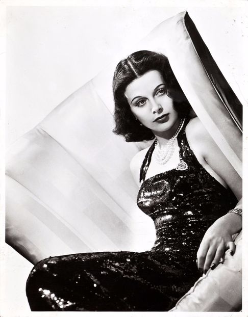 hedyportrait_30s_clarencebull - Hedy Lamarr