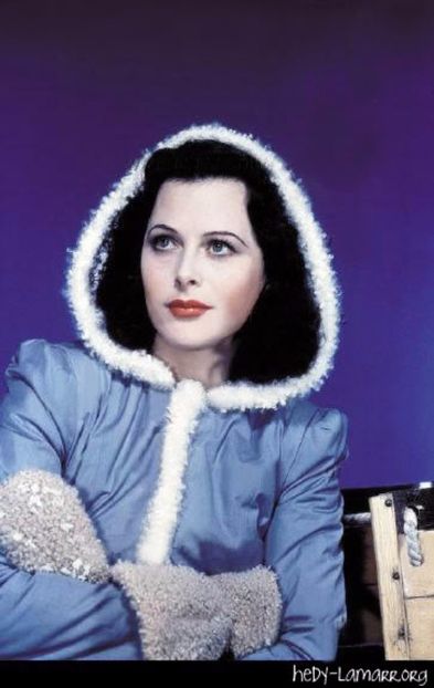 hedyportraitincolor40s9923hhsa0909 - Hedy Lamarr