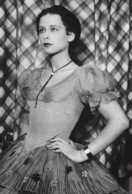 younghedysissy23823 - Hedy Lamarr