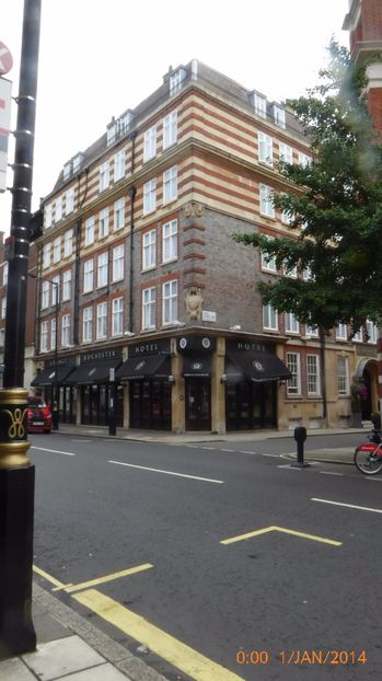 P1040358 - LONDON 22 AUG 2017
