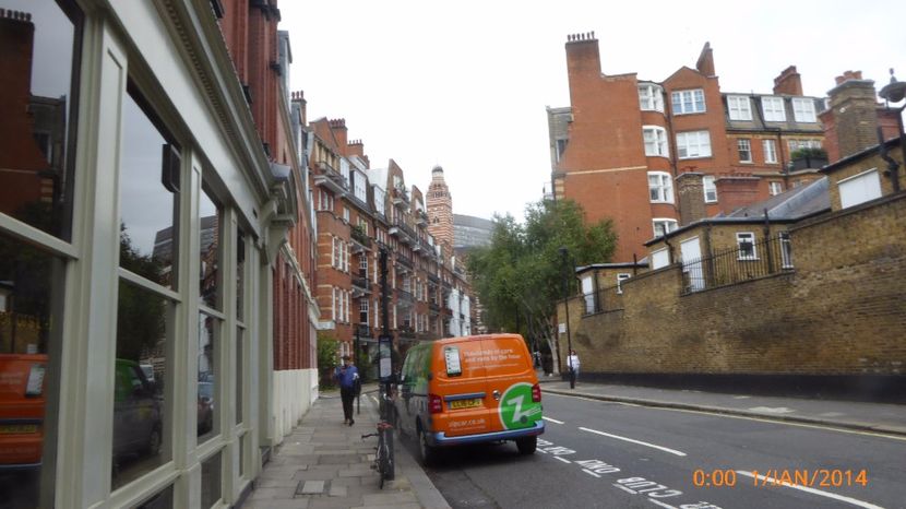 P1040361 - LONDON 22 AUG 2017