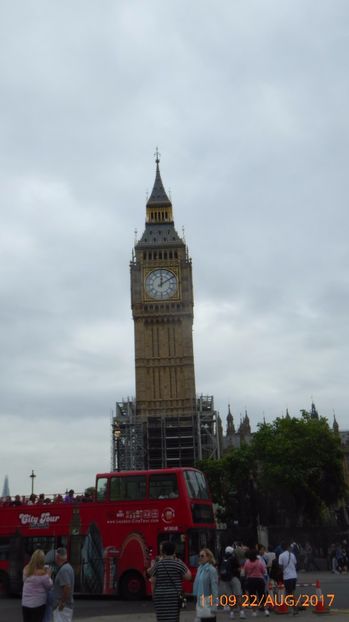 P1040397 - LONDON 22 AUG 2017