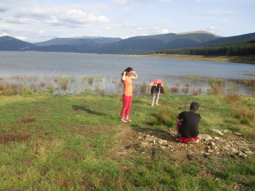  - 2017 - Obarsia Lotrului - prima zi