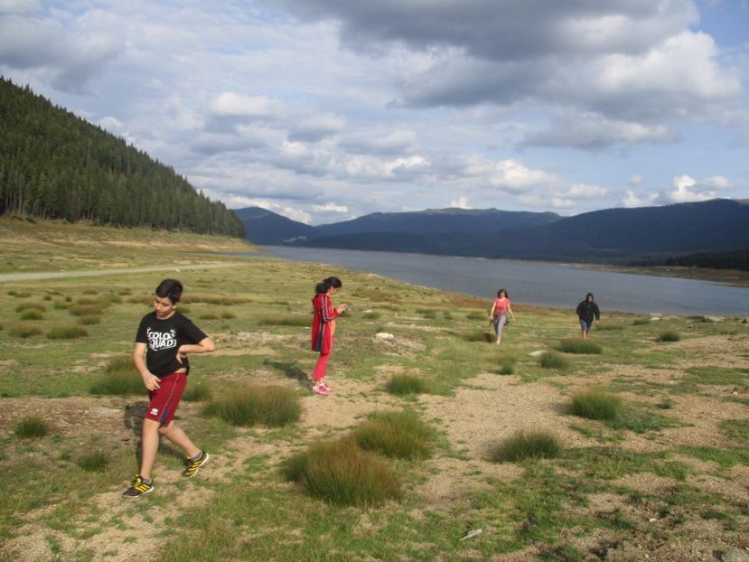  - 2017 - Obarsia Lotrului - prima zi