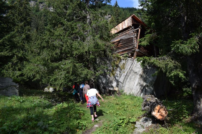  - 2017 -Obarsia Lotrului - a doua zi - traseul cu Refugiul Agatat