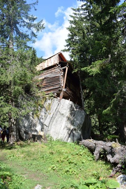  - 2017 -Obarsia Lotrului - a doua zi - traseul cu Refugiul Agatat