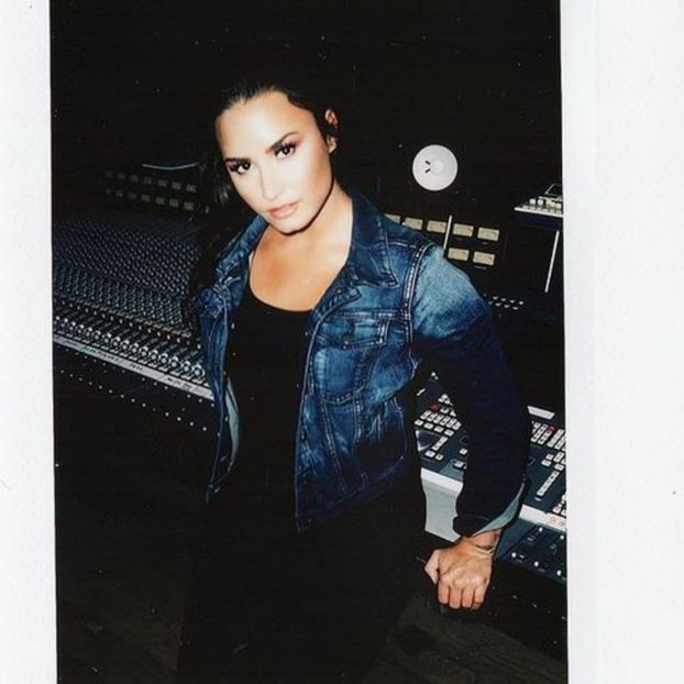large (8) - demi lovato