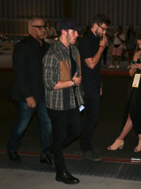 Nick+Jonas+Celebrities+Seen+Outside+T+Mobile+FyDlBlqkrTNl - nick jonas