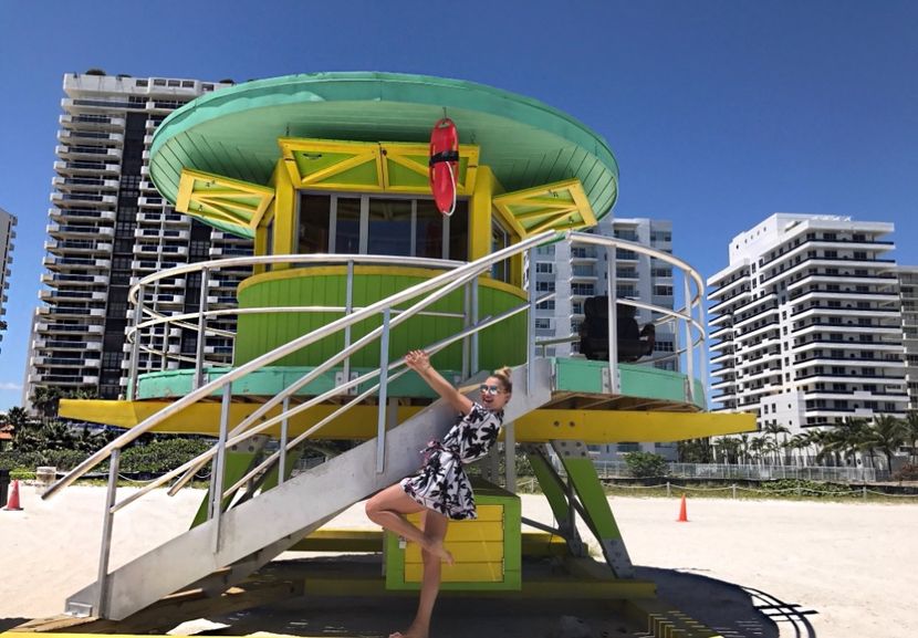 Aline-Eremia-pe-plaja-din-Miami - a Alina - Ali poze noi dar puse recent 11