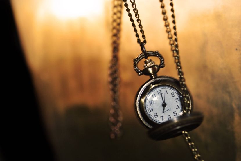 wanderators - E-Alege poza artistica sau cuvantul magic