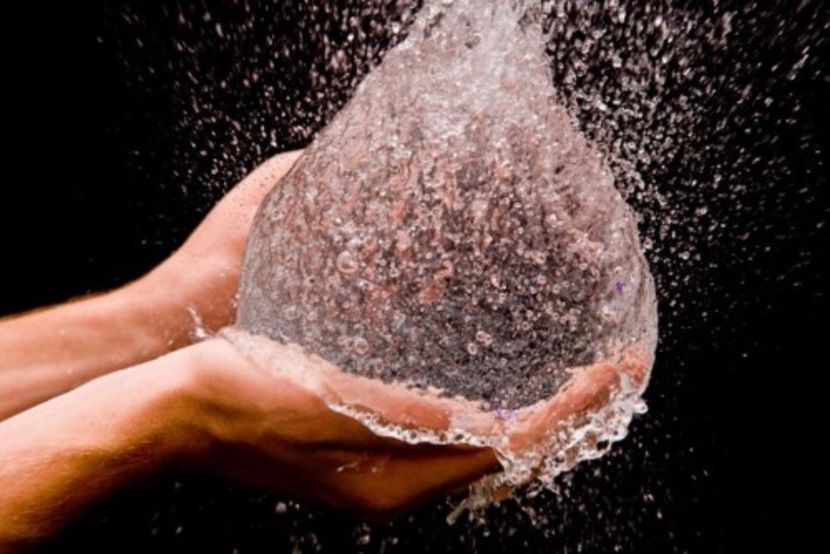 Trecatoare - E-Alege poza artistica sau cuvantul magic