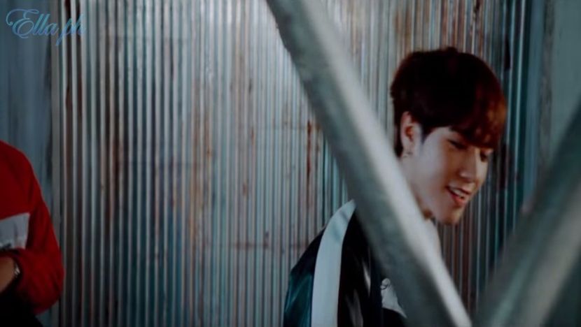  - Hey Yah MV 2016Nov04 Japanese