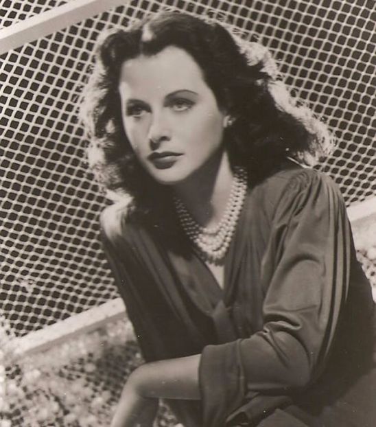 portrait_40s_23823 - Hedy Lamarr