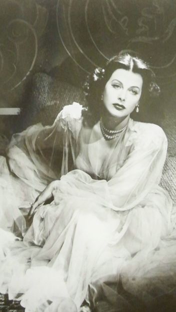 portrait_40s_237666 - Hedy Lamarr