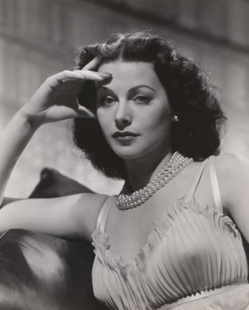 portrait_40s_2386523g534 - Hedy Lamarr