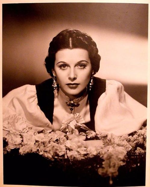 portrait30s87236 - Hedy Lamarr