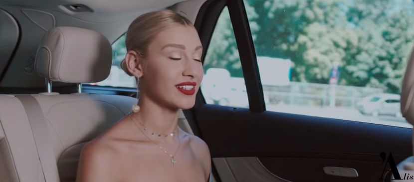 bandicam 2017-09-05 21-20-13-147 - a Alina - Ali poze noi dar puse recent 12