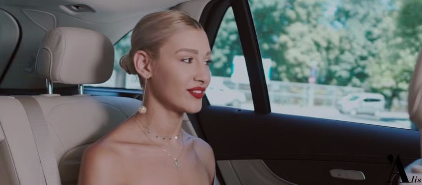 bandicam 2017-09-05 21-20-13-345 - a Alina - Ali poze noi dar puse recent 12