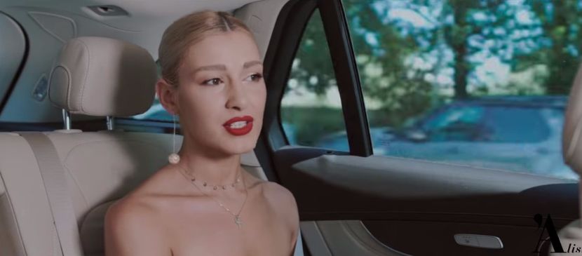 bandicam 2017-09-05 21-20-25-599 - a Alina - Ali poze noi dar puse recent 12