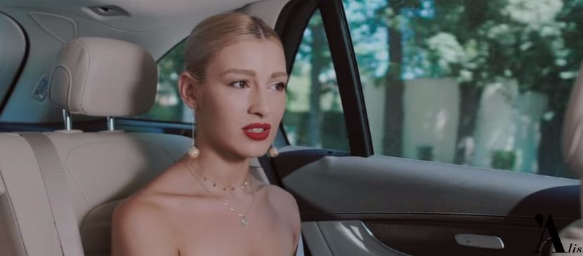 bandicam 2017-09-05 21-20-26-816 - a Alina - Ali poze noi dar puse recent 12