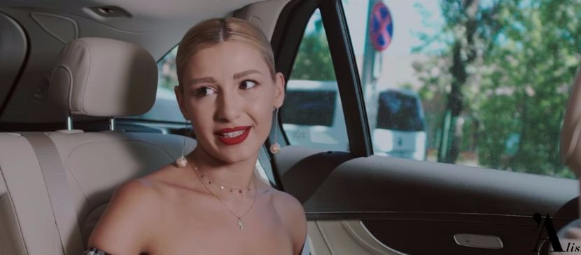 bandicam 2017-09-05 21-20-33-485 - a Alina - Ali poze noi dar puse recent 12