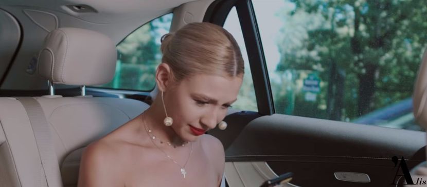 bandicam 2017-09-05 21-20-59-087 - a Alina - Ali poze noi dar puse recent 12