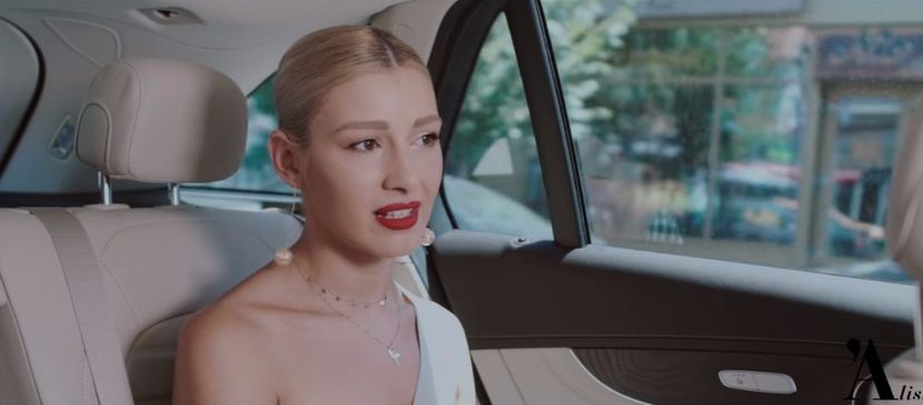 bandicam 2017-09-05 21-21-38-498 - a Alina - Ali poze noi dar puse recent 12