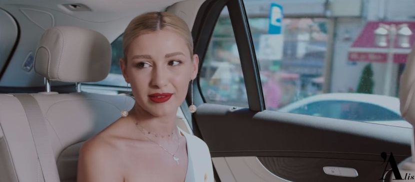 bandicam 2017-09-05 21-21-39-527 - a Alina - Ali poze noi dar puse recent 12