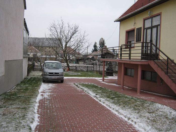 casa mamei in Ungaria - familia mea  a csaladom