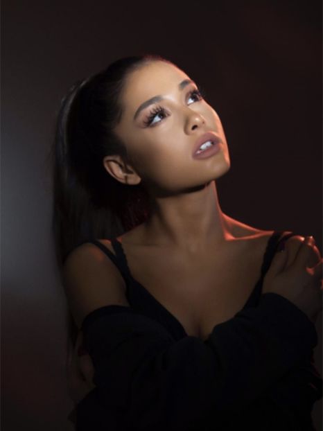 ariana-grande-hottest-instagram-pics-8-1480455760 - Ariana Grande