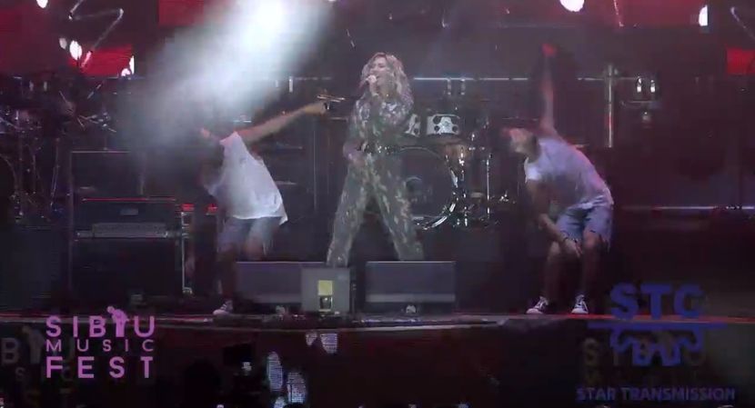 bandicam 2017-09-09 22-07-54-614 - 01 Ereteam concert SIBIU MUSIC FEST