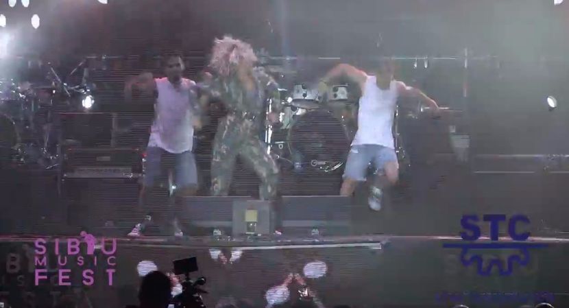 bandicam 2017-09-09 22-07-57-931 - 01 Ereteam concert SIBIU MUSIC FEST