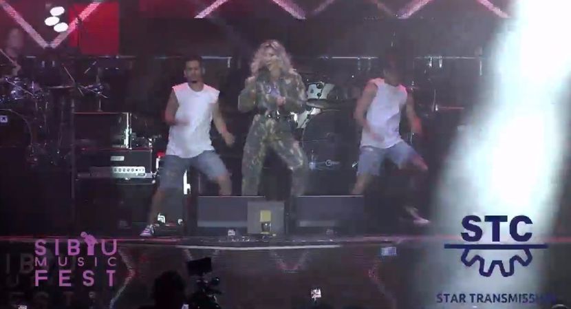 bandicam 2017-09-09 22-07-59-865 - 01 Ereteam concert SIBIU MUSIC FEST