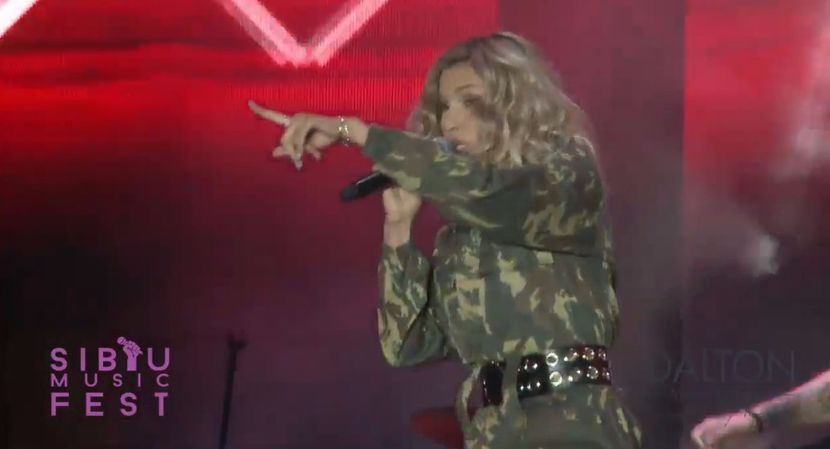 bandicam 2017-09-09 22-08-20-155 - 01 Ereteam concert SIBIU MUSIC FEST