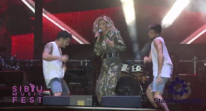 bandicam 2017-09-09 22-08-40-088 - 01 Ereteam concert SIBIU MUSIC FEST