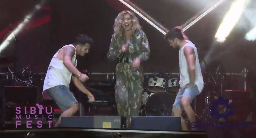 bandicam 2017-09-09 22-08-41-194 - 01 Ereteam concert SIBIU MUSIC FEST