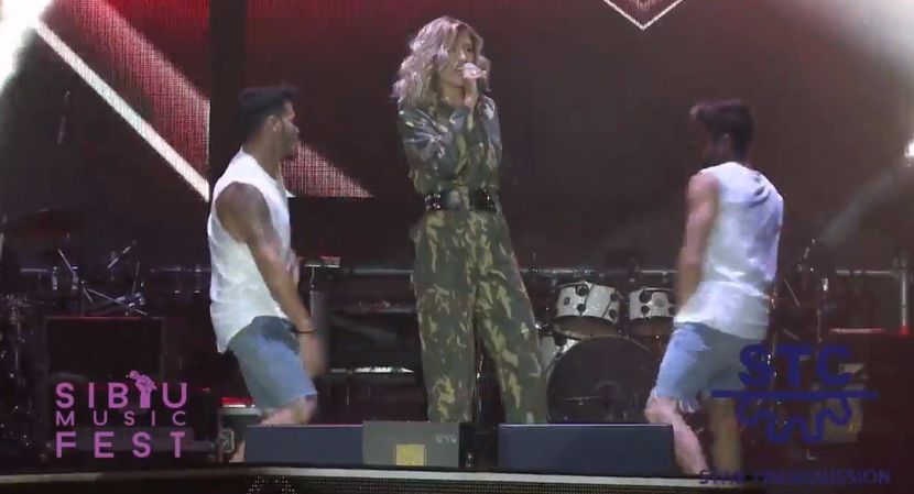 bandicam 2017-09-09 22-08-42-148 - 01 Ereteam concert SIBIU MUSIC FEST