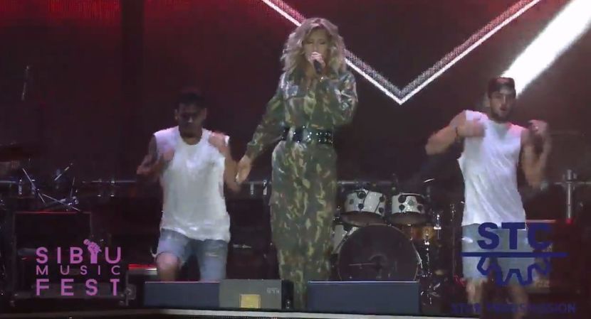 bandicam 2017-09-09 22-08-44-226 - 01 Ereteam concert SIBIU MUSIC FEST