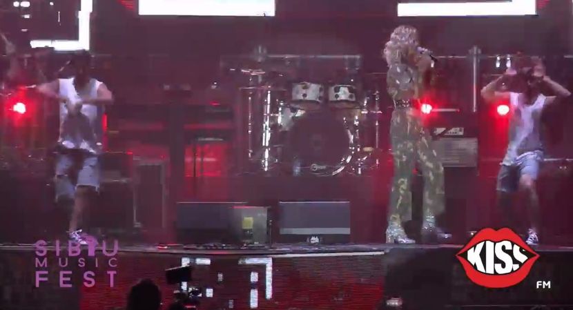bandicam 2017-09-09 22-12-24-707 - 01 Ereteam concert SIBIU MUSIC FEST