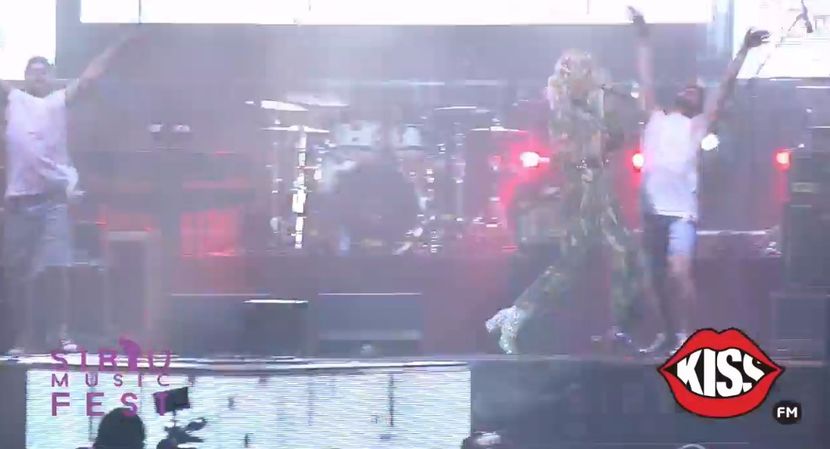bandicam 2017-09-09 22-12-25-110 - 01 Ereteam concert SIBIU MUSIC FEST