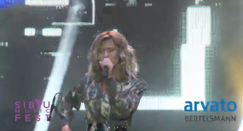 bandicam 2017-09-09 22-17-42-028 - 01 Ereteam concert SIBIU MUSIC FEST