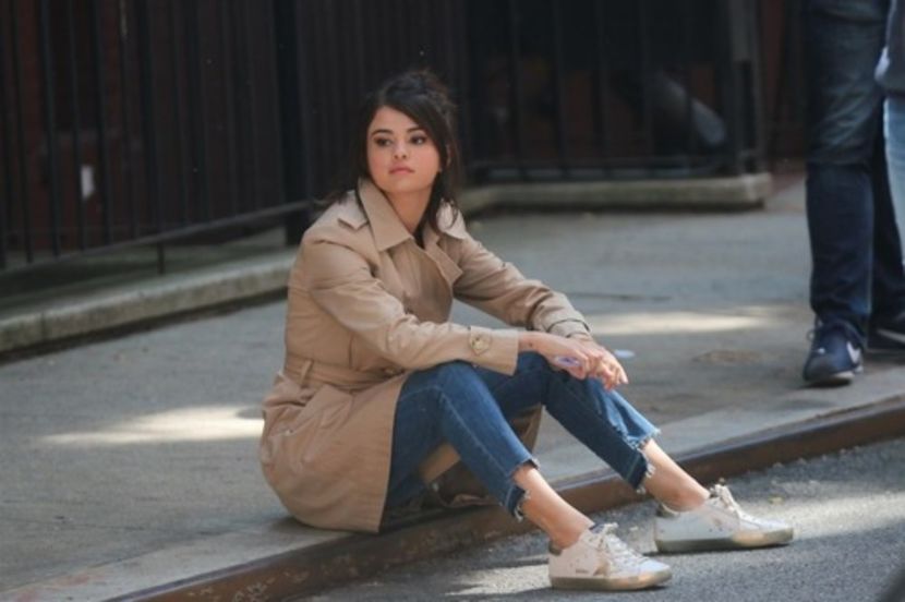 large (3) - selena gomez