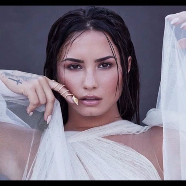 ♡ This picture was posted on 16Septembrie. - trying to be a rainbow challenge2